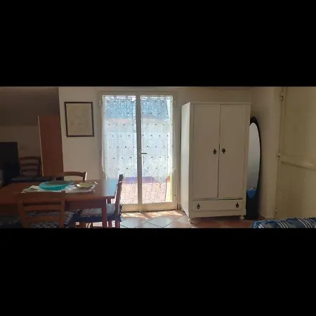 Trinacria House * جيارديني ناكسوس